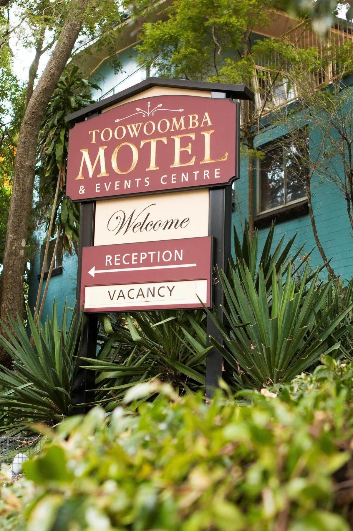Toowoomba Motel Hotel 3*