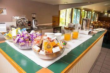 Hotel & Events Centre 3*