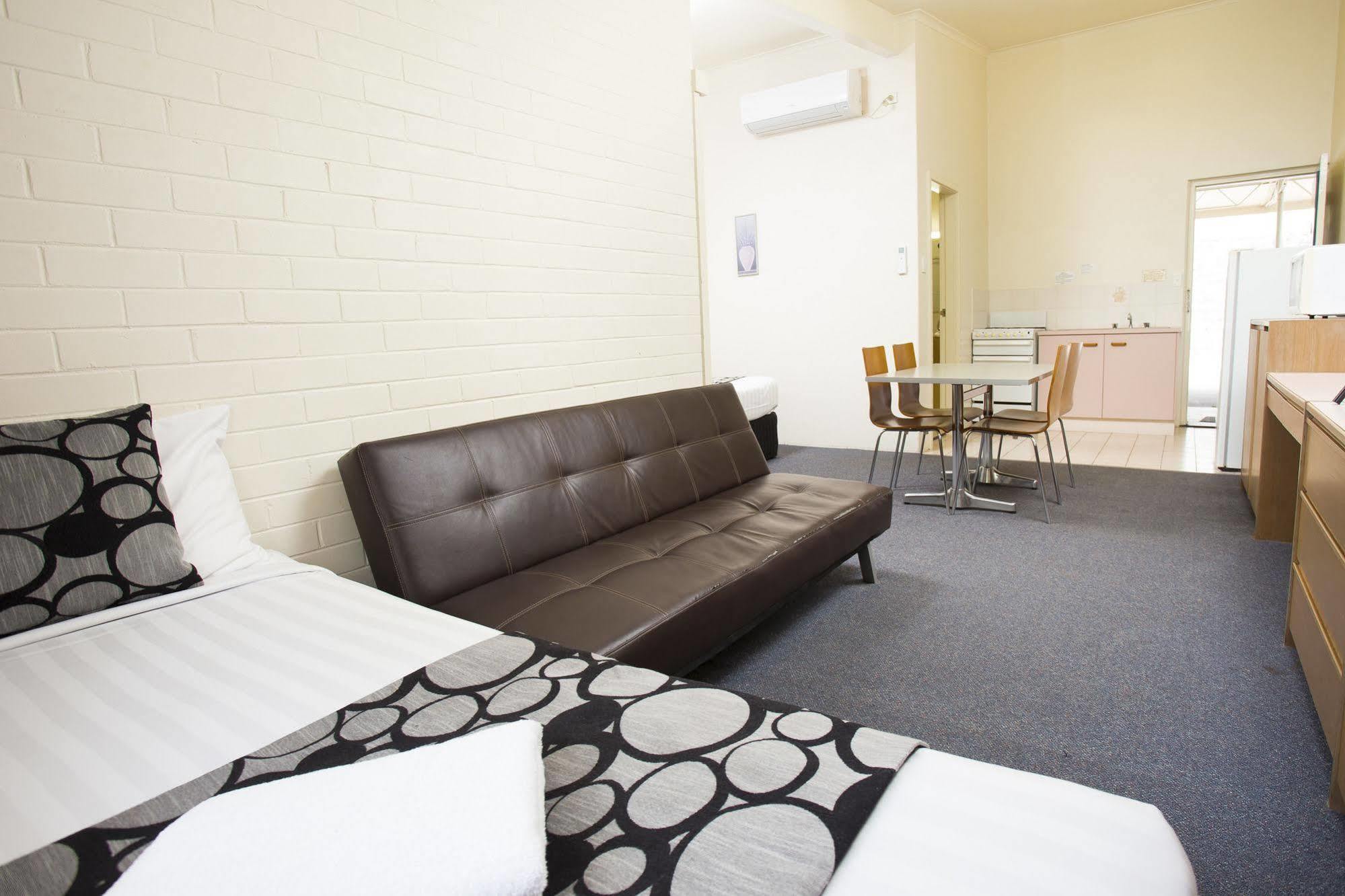 Toowoomba Motel Hotel